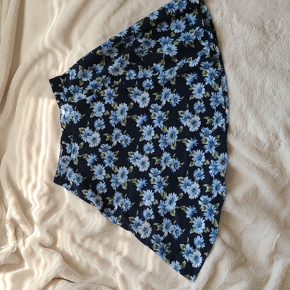 Enchanté Blue Floral Skirt - Picture 1 of 7